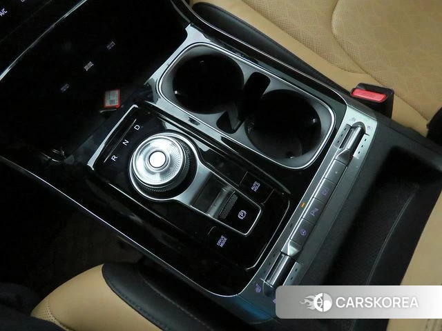 Kia Carnival 4th generation 2022 Белый из Кореи, фото 2