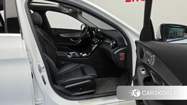 Mercedes-Benz C-Class W205 2020 Белый из Кореи, фото 2