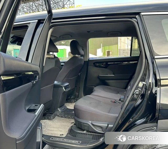 Toyota Highlander 2025 Черный из Китая, фото 2