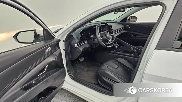 Hyundai Avante (CN7) 2022 Белый из Кореи, фото 2