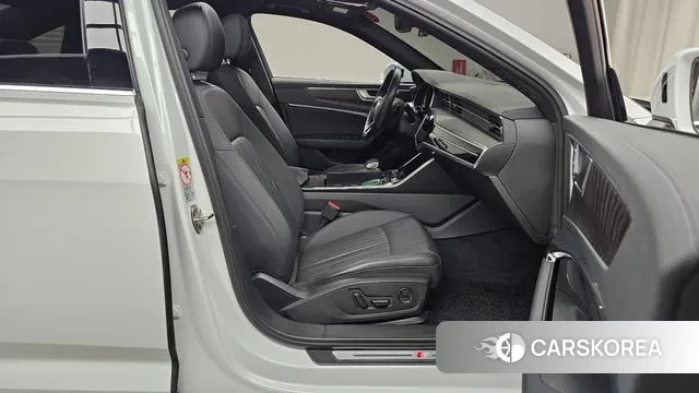 Audi A6 (C8) 2020 Белый из Кореи, фото 2