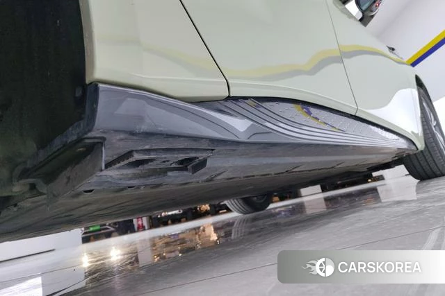 Red flag EH7 2024 Зеленый из Китая, фото 2