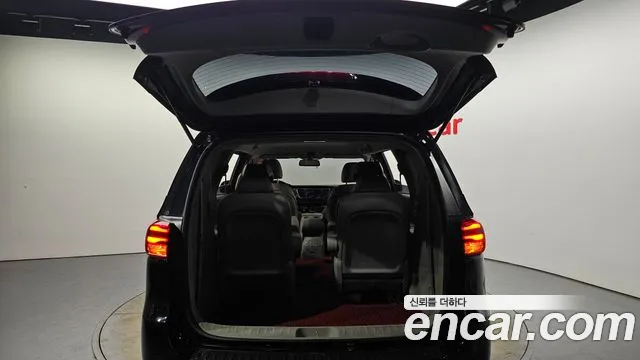 Kia The New Carnival id 2690095 из Кореи 2