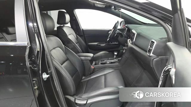 Kia Sportage The Bold 2018 Черный из Кореи, фото 2