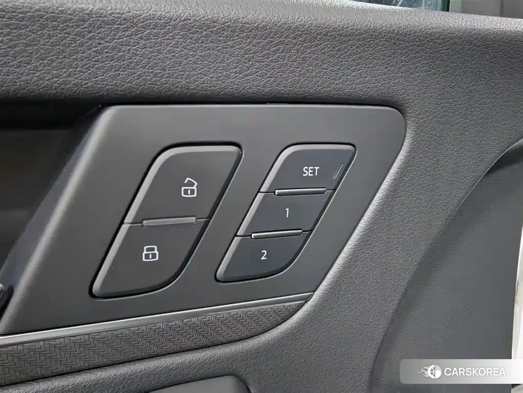 Audi Q5L 2022 Белый из Китая, фото 2