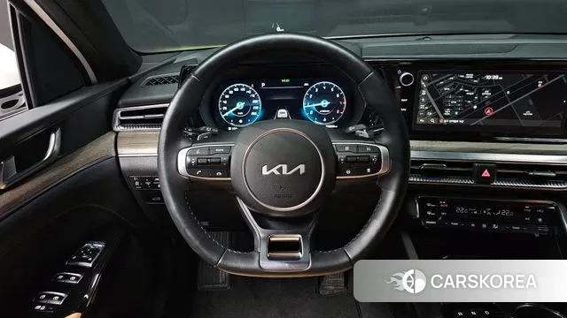 Kia K5 3rd generation 2022 Белый из Кореи, фото 2