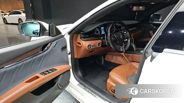 Maserati Quattroporte 2019 Белый из Кореи, фото 2