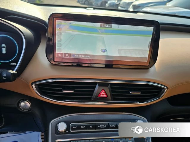 Hyundai The New Santa Fe 2023 Белый из Кореи, фото 2