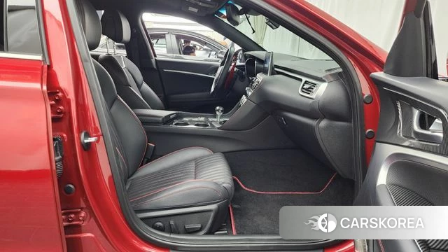 Genesis G70 2019 Красный из Кореи, фото 2