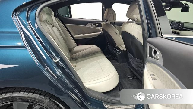 Genesis The New G70 2022 Синий из Кореи, фото 2