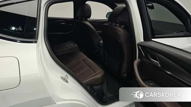 BMW X4 (G02) 2022 Белый из Кореи, фото 2