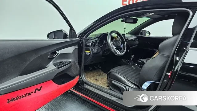 Hyundai Veloster (JS) 2019 Черный из Кореи, фото 2