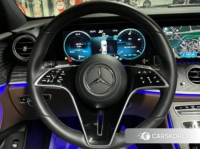 Mercedes-Benz E-Class W213 2023 Белый из Кореи, фото 2