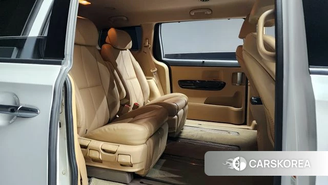 Kia The New Carnival 2018 Белый из Кореи, фото 2