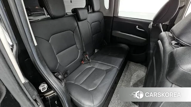 Kia The New Kia Ray 2023 Черный из Кореи, фото 2