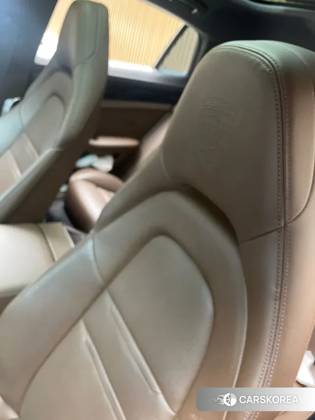 Porsche Panamera (971) 2018 Черный из Кореи, фото 2