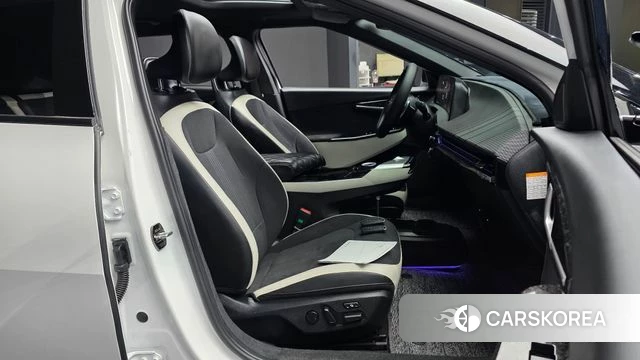 Kia EV6 2022 Белый из Кореи, фото 2