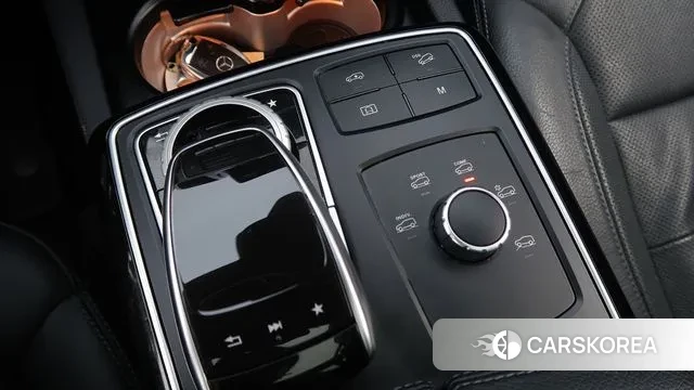 Mercedes-Benz GLS - Class X166 2018 Черный из Кореи, фото 2