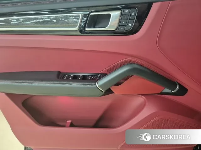 Porsche Cayenne (PO536) 2023 Черный из Кореи, фото 2