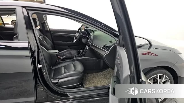 Hyundai The New Avante AD 2019 Черный из Кореи, фото 2