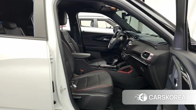Chevrolet (GM Daewoo) Trailblazer 2021 Белый из Кореи, фото 2