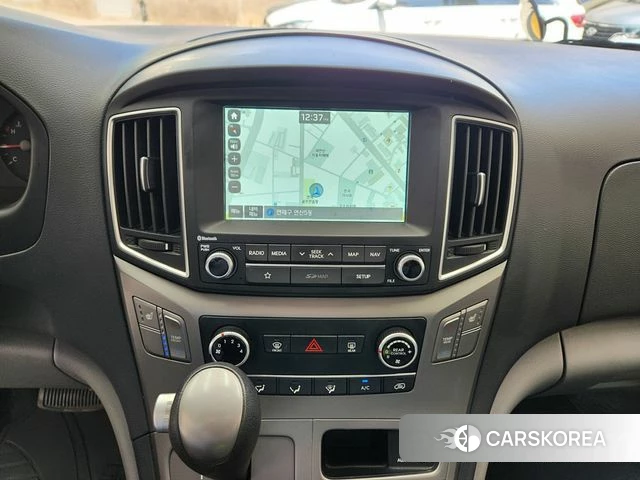 Hyundai The New Grand Starex 2019 Желтый из Кореи, фото 2