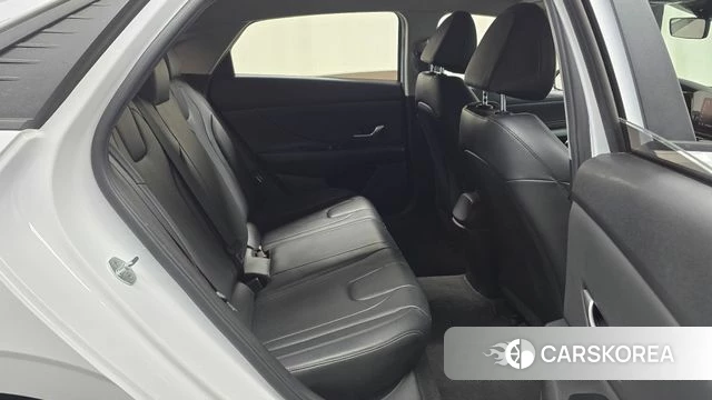 Hyundai Avante (CN7) 2021 Белый из Кореи, фото 2