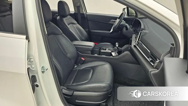 Kia Sportage 5th Generation 2022 Белый из Кореи, фото 2