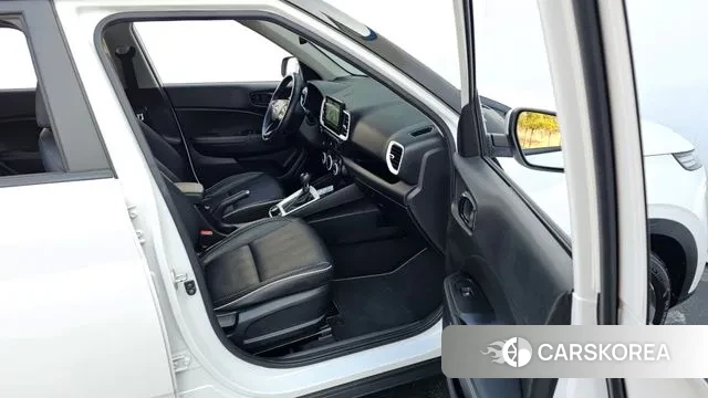 Hyundai Venue 2019 Белый из Кореи, фото 2