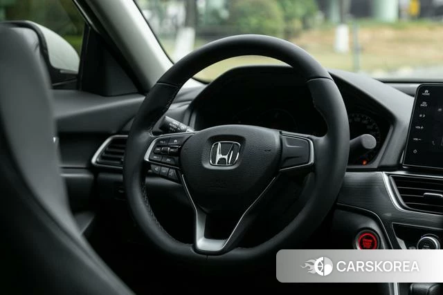 Honda Accord 2022 Белый из Китая, фото 2
