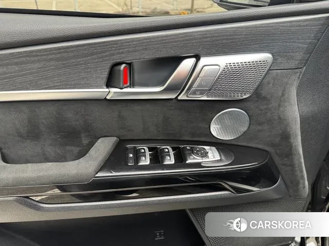 Kia Mohave Master 2022 Черный из Кореи, фото 2