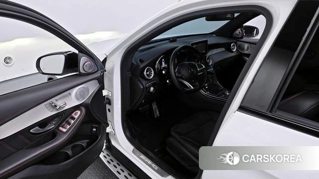 Mercedes-Benz GLC-Class X253 2019 Белый из Кореи, фото 2