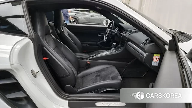 Porsche 718 Cayman 2019 Белый из Кореи, фото 2