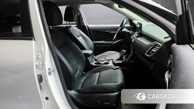 Kia Seltos 2021 Белый из Кореи, фото 2