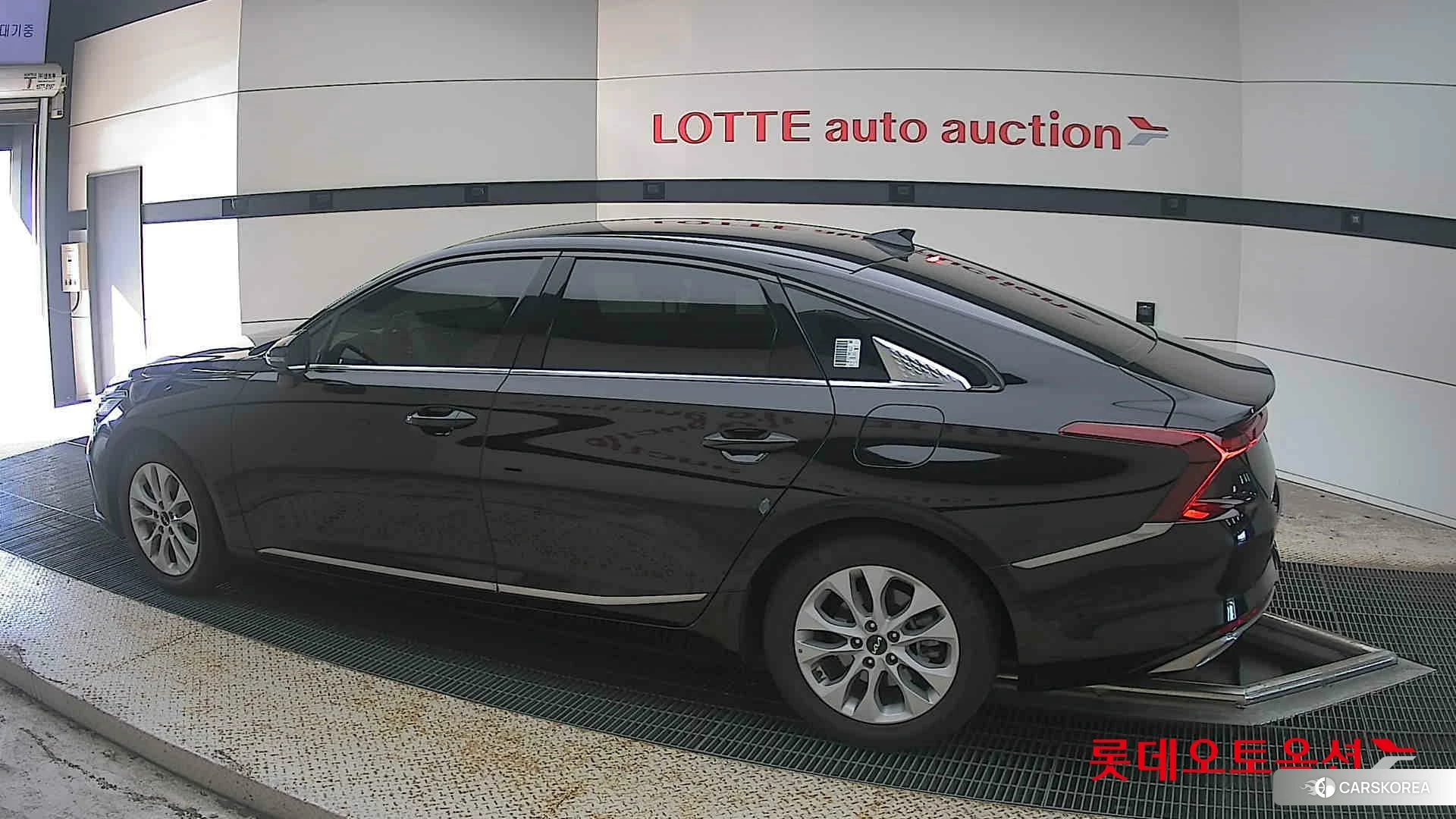 Kia K8 2023 Aurora Black Pearl из Кореи, фото 2