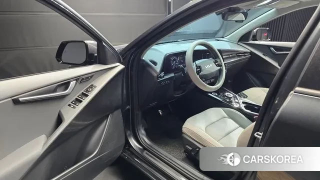 Kia Di Ol Nu Niro 2024 Серый из Кореи, фото 2