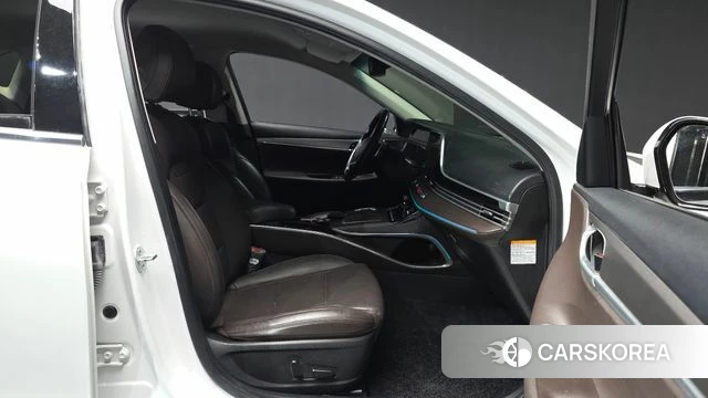 Hyundai The New Grandeur IG Hybrid 2020 Белый из Кореи, фото 2