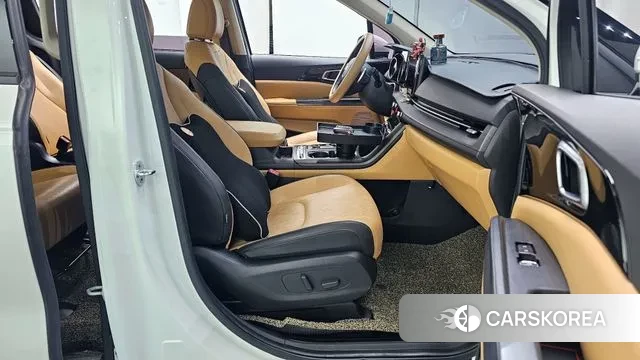 Kia Carnival 4th generation 2020 Белый из Кореи, фото 2