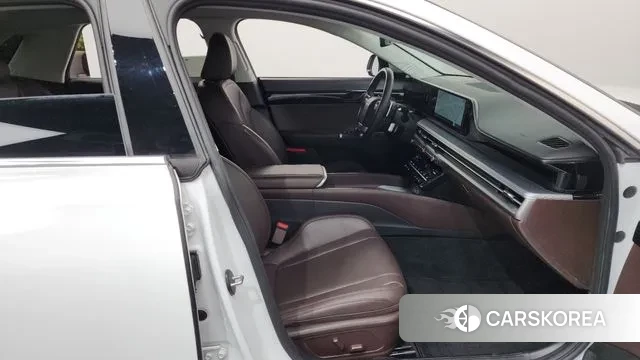 Hyundai Grandeur (GN7) 2023 Белый из Кореи, фото 2