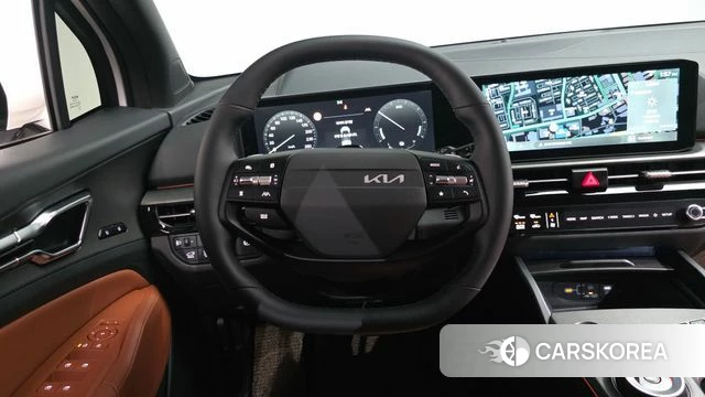 Kia The New Sportage 5th Generation Hybrid 2025 Белый из Кореи, фото 2