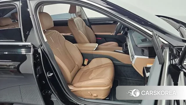 Hyundai Grandeur Hybrid (GN7) 2025 Черный из Кореи, фото 2