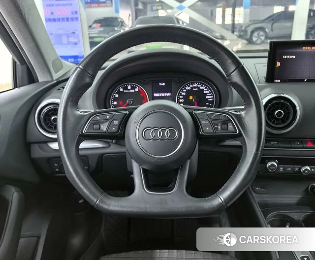 Audi A3 2020 Синий из Китая, фото 2