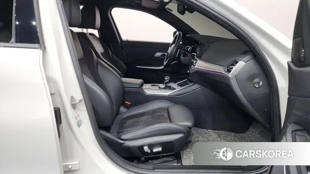 BMW 3 Series (G20) 2021 Белый из Кореи, фото 2