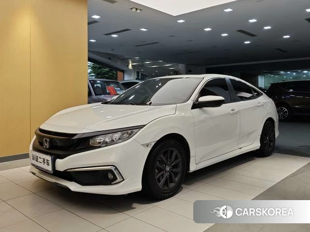 Honda Civic 2021 Белый из Китая, фото 2