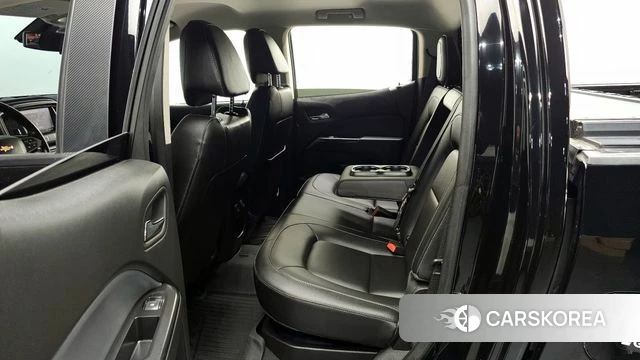 Chevrolet (GM Daewoo) Real New Colorado 2022 Черный из Кореи, фото 2