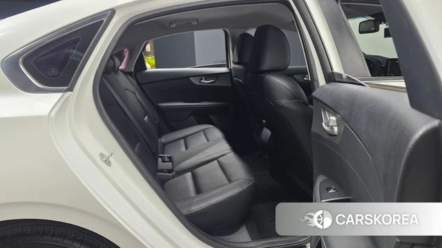 Kia Come New K3 2018 Белый из Кореи, фото 2