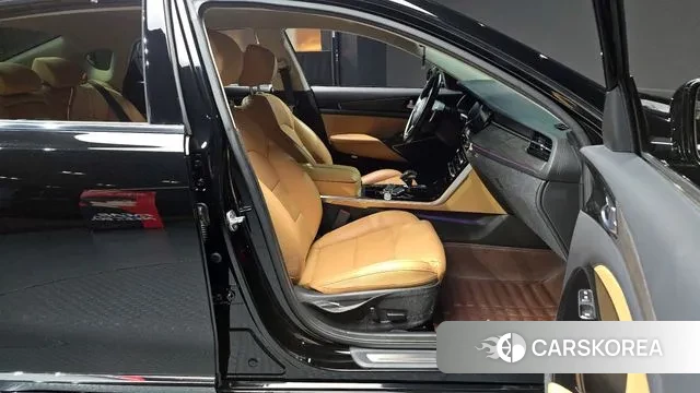 Kia K7 Premier 2020 Черный из Кореи, фото 2