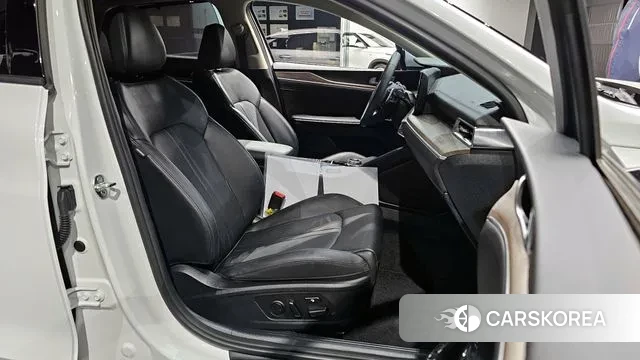 Kia K5 3rd generation 2023 Белый из Кореи, фото 2