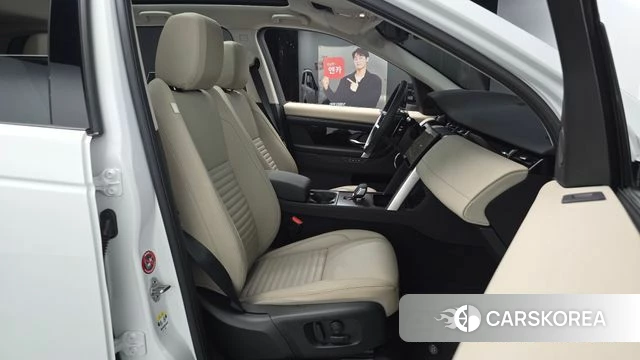 Land Rover Discovery Sports 2nd Generation 2025 Белый из Кореи, фото 2