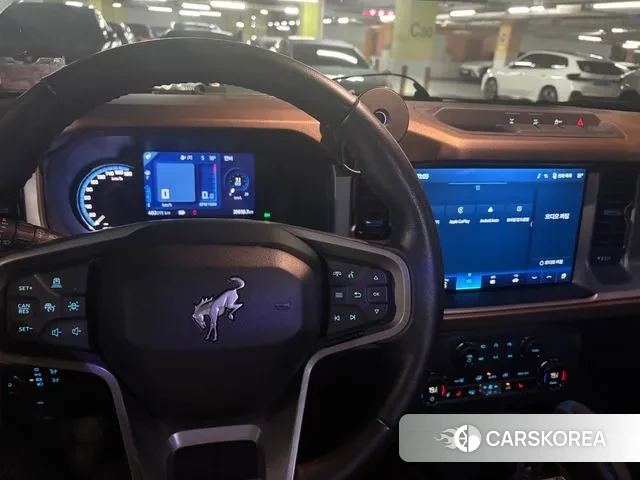 Ford Bronco 6th Generation 2023 Черный из Кореи, фото 2